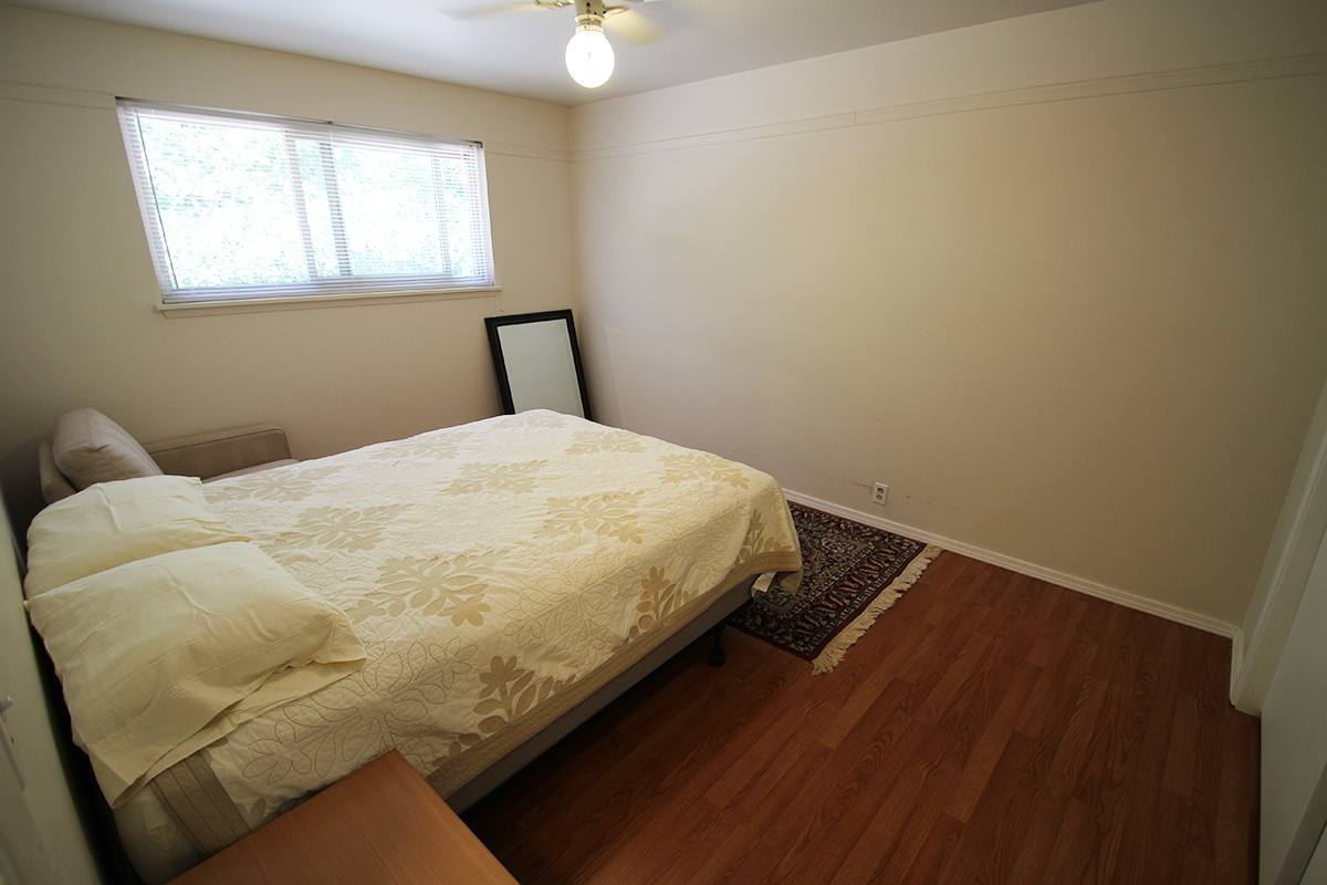 Apartment for rent at 10525 24th Ave NE, Seattle, WA 98125
