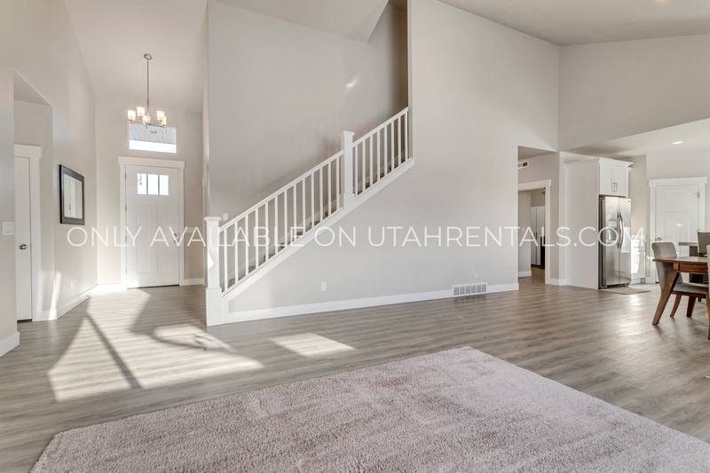 House for rent at 693 Spruce Way, Kamas, UT 84036