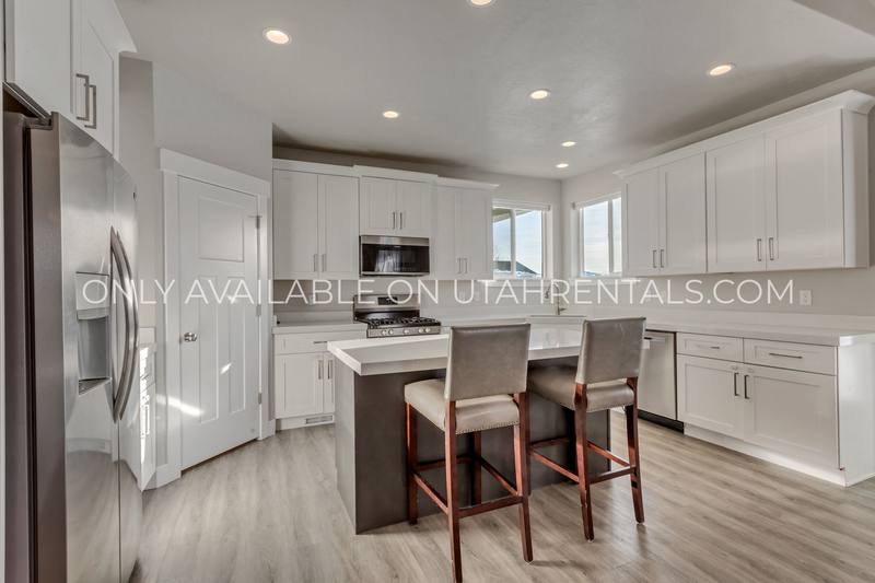 House for rent at 693 Spruce Way, Kamas, UT 84036