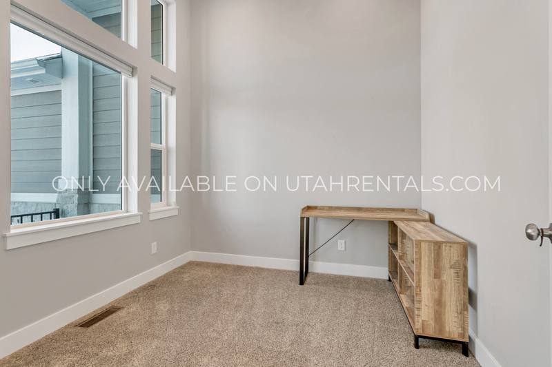 House for rent at 693 Spruce Way, Kamas, UT 84036
