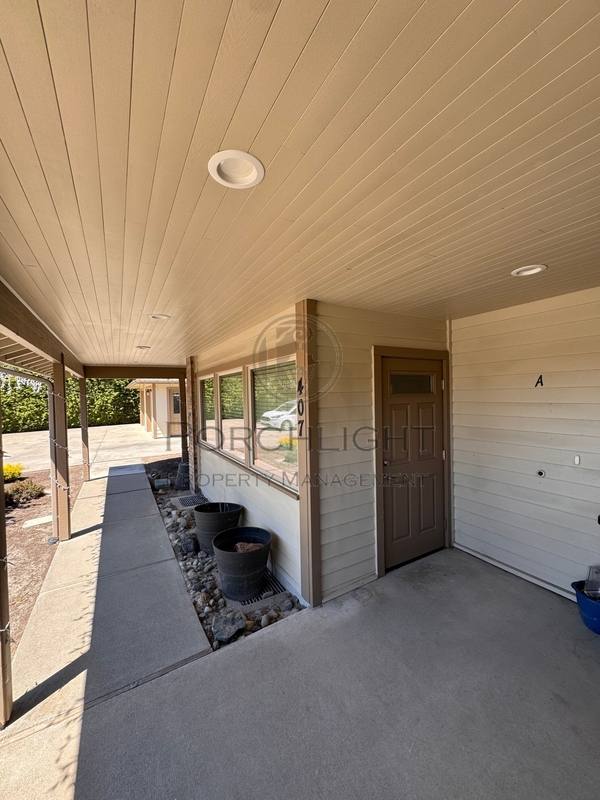 Apartment for rent at 407 E Main St #A, Everson, WA 98247