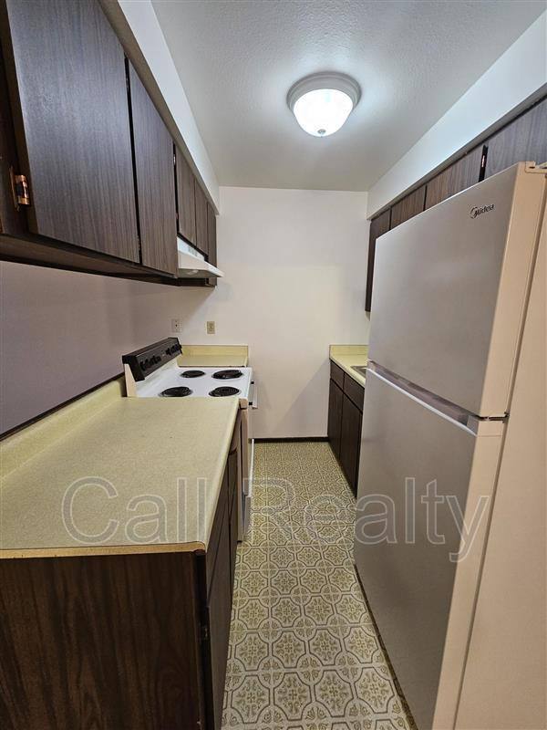Apartment for rent at 18 N Arties, Greenacres, WA 99016