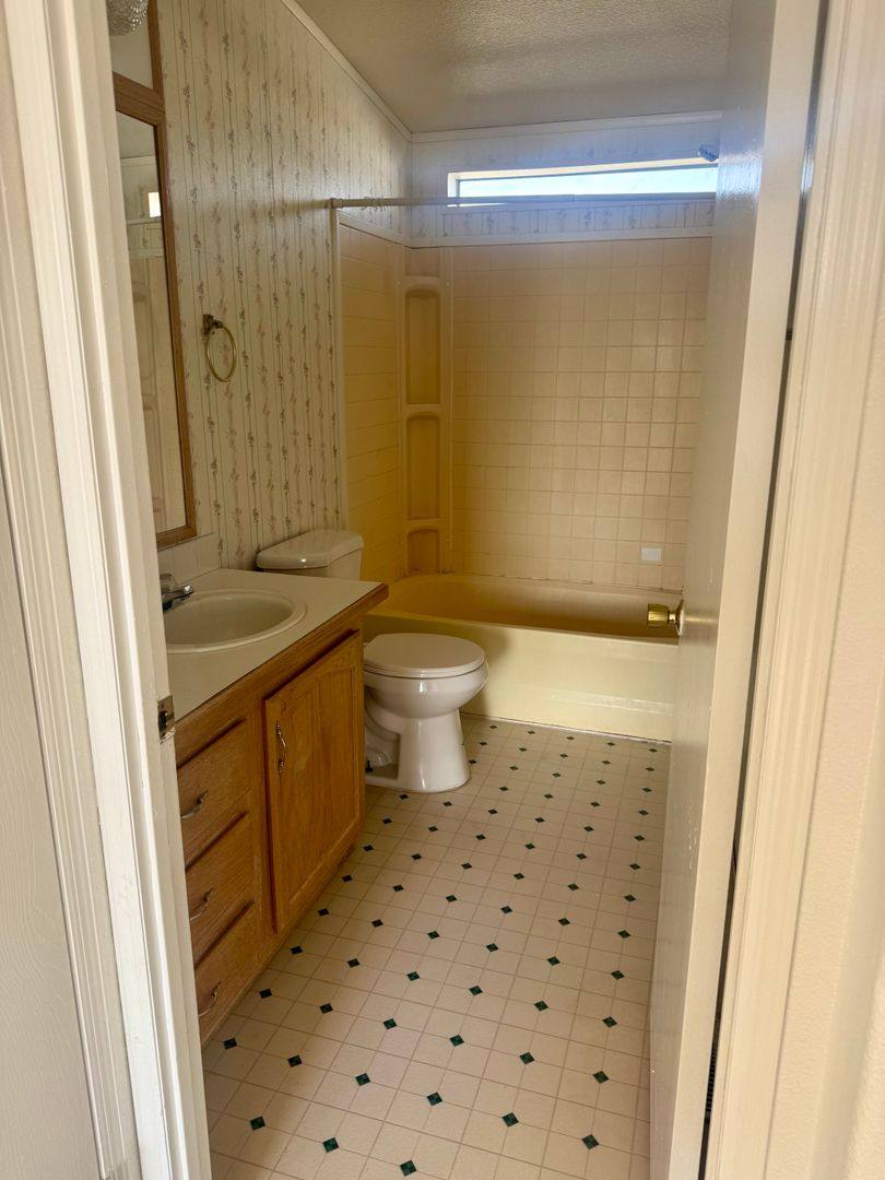 House for rent at 1724 Stoneridge Dr, Elko, NV 89801