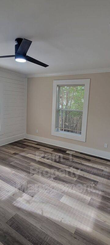 Apartment for rent at 16 Helmken St, Savannah, GA 31404