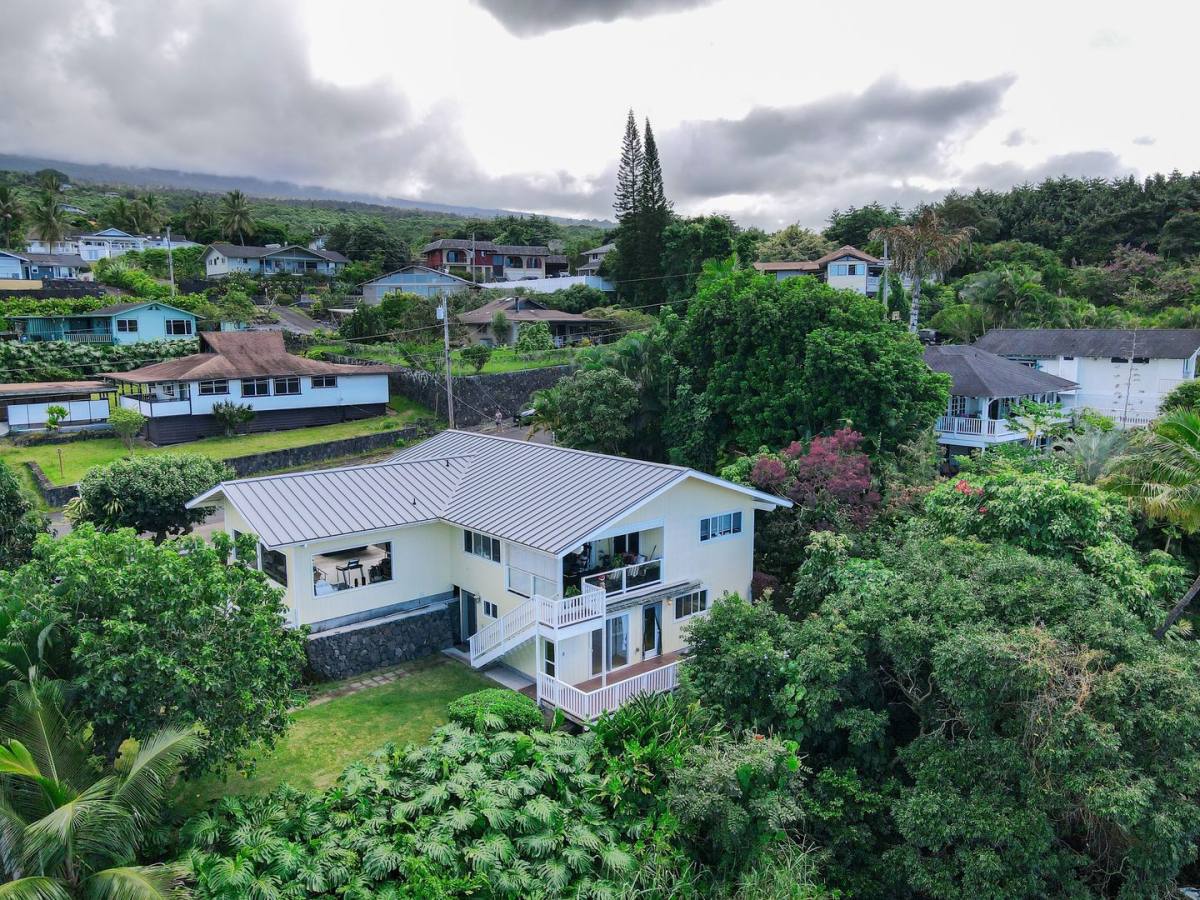 Townhouse for rent at 74-5078 Kau Place, Kailua Kona, HI 96740