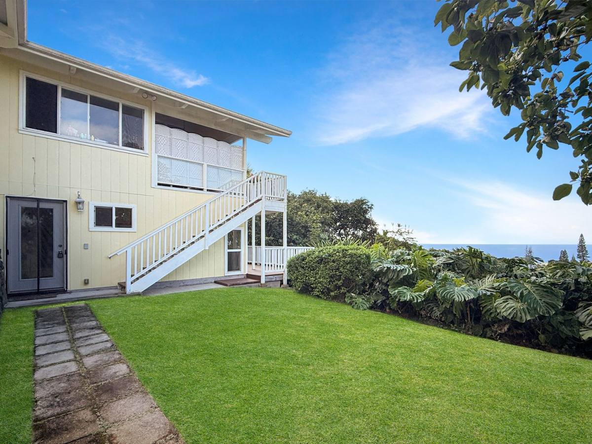 Townhouse for rent at 74-5078 Kau Place, Kailua Kona, HI 96740