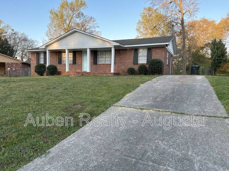 House for rent at 2609 Dublin Dr, Augusta, GA 30906