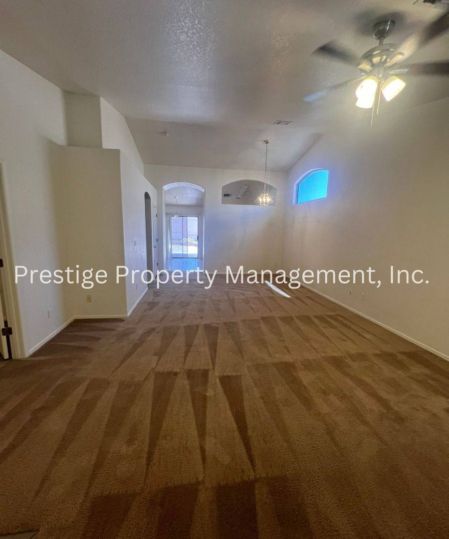 House for rent at 10118 E Placita Del Timbre, Tucson, AZ 85747