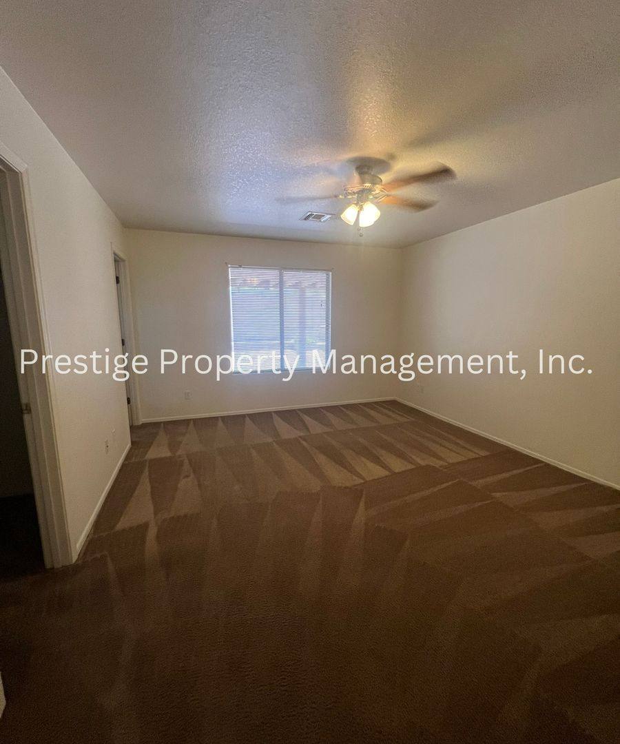 House for rent at 10118 E Placita Del Timbre, Tucson, AZ 85747