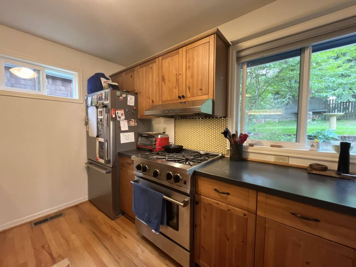 House for rent at 7311 SW 3rd Ave, Portland, OR 97219