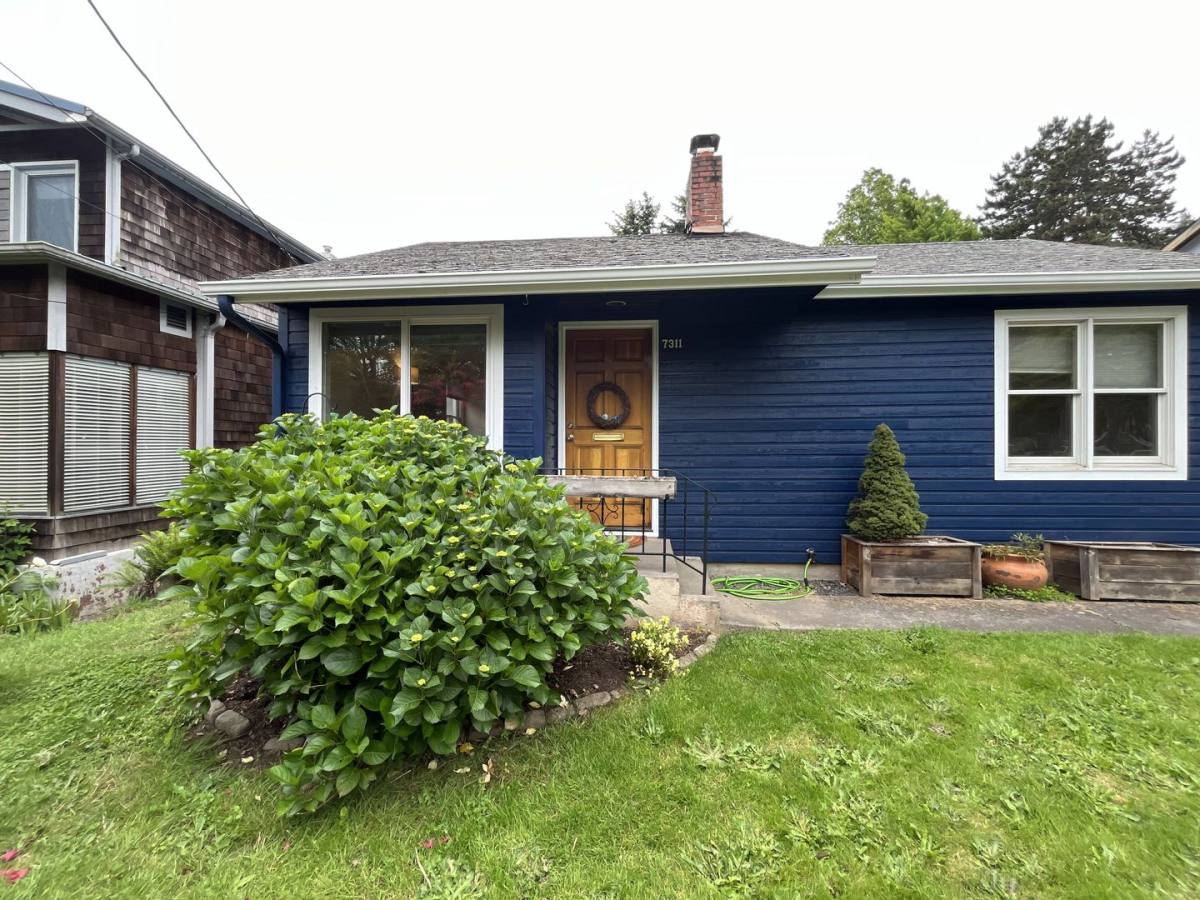 House for rent at 7311 SW 3rd Ave, Portland, OR 97219