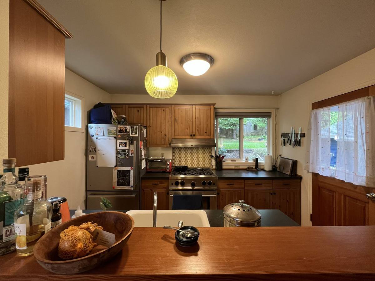 House for rent at 7311 SW 3rd Ave, Portland, OR 97219