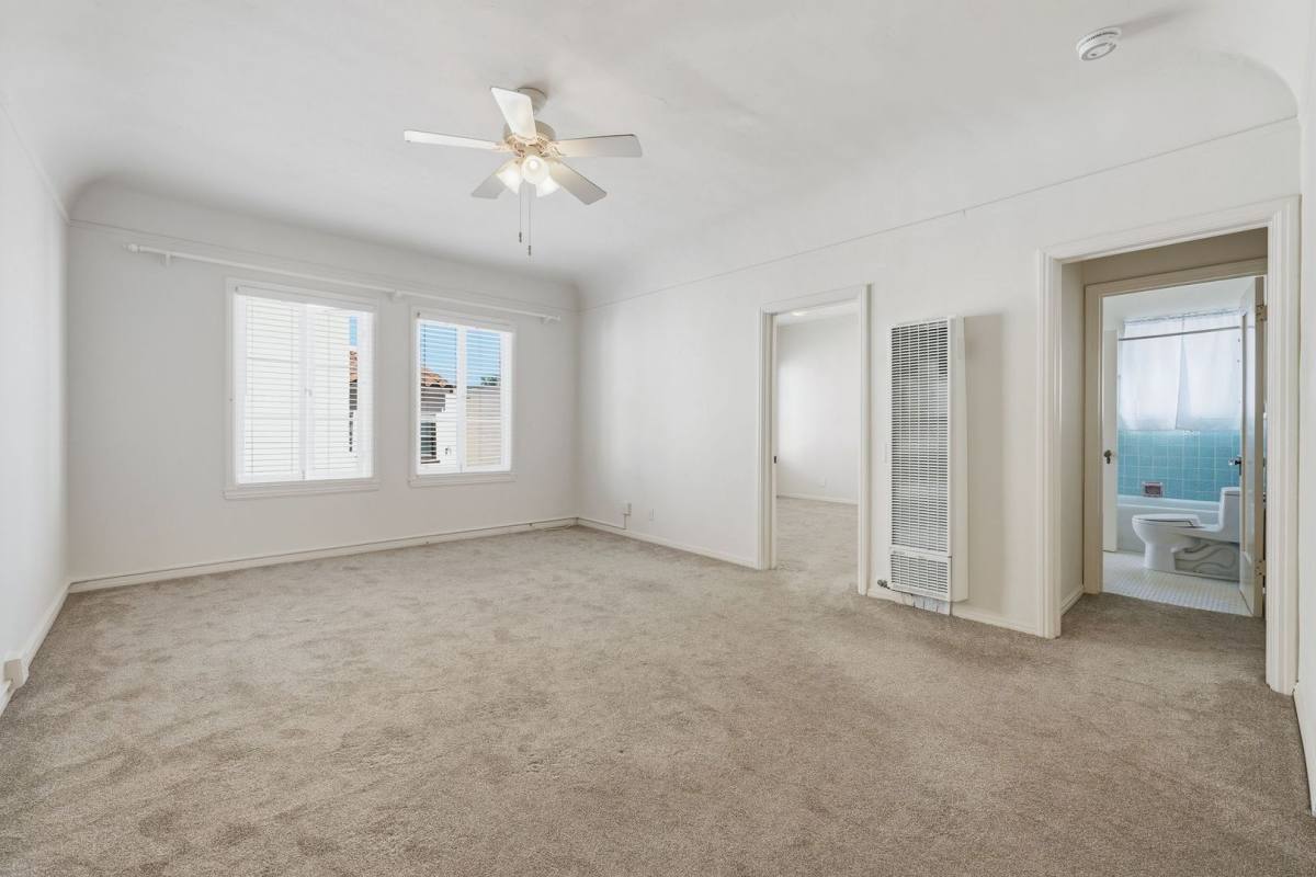 Apartment for rent at 1530 Miramar Dr, Newport Beach, CA 92661