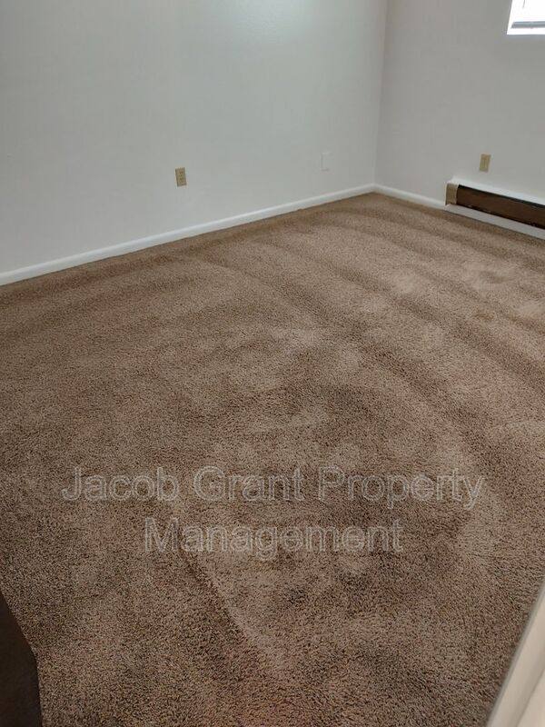Apartment for rent at 1380 E Poplar #C, Pocatello, ID 83201