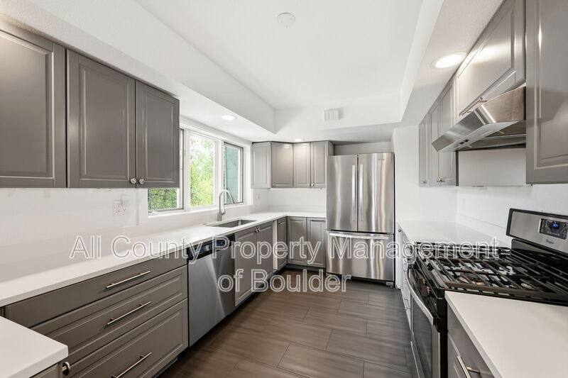 Townhouse for rent at 2702 6th St, Boulder, CO 80303