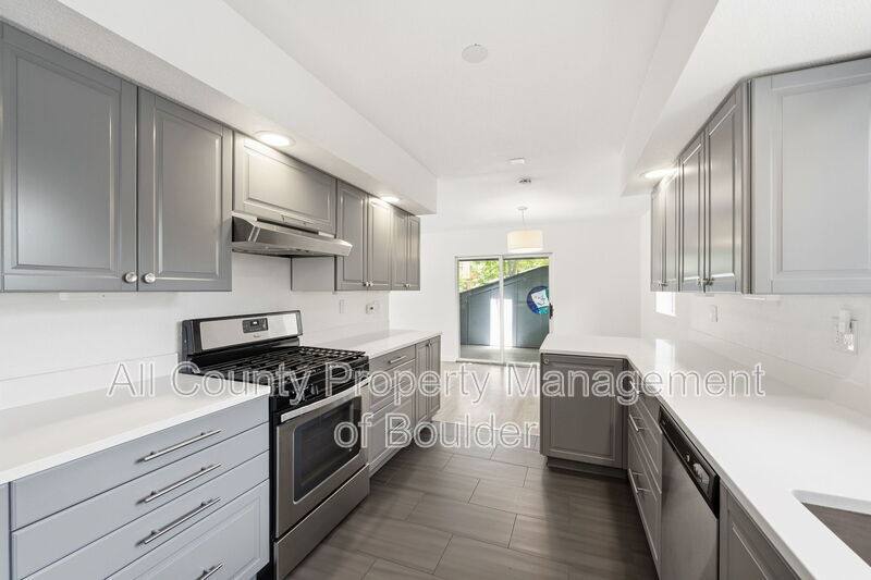 Townhouse for rent at 2702 6th St, Boulder, CO 80303