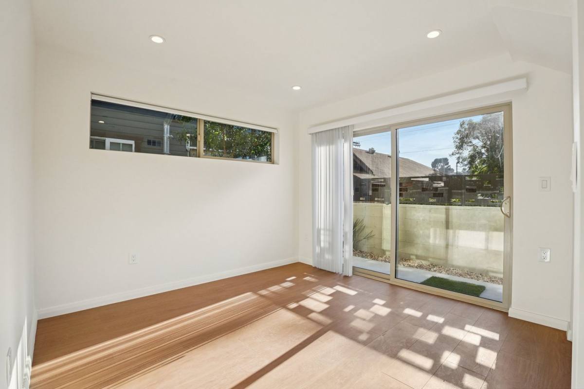 Apartment for rent at 6162 Oak Crest Way, Los Angeles, CA 90042