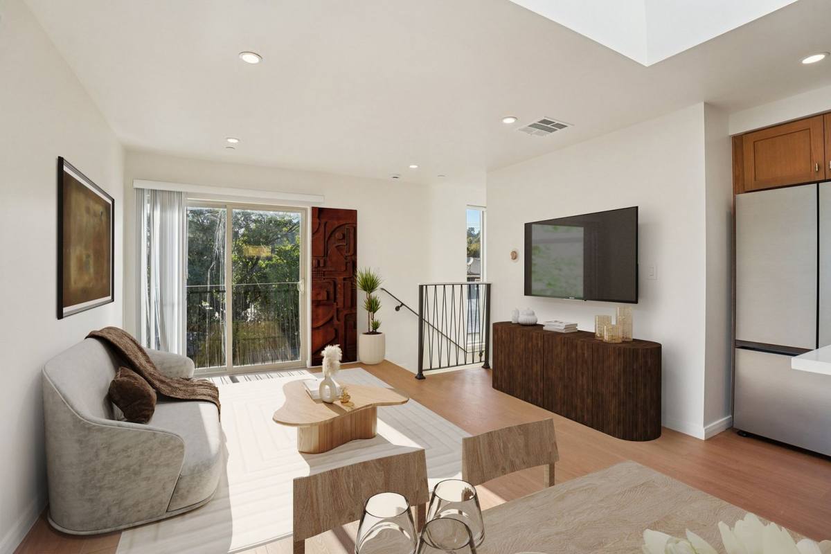 Apartment for rent at 6162 Oak Crest Way, Los Angeles, CA 90042