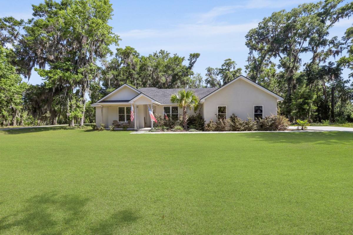 House for rent at 1003 Dolphin Court, Townsend, GA 31331