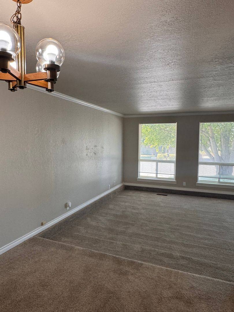 House for rent at 5303 N Sky Vista, Yakima, WA 98901