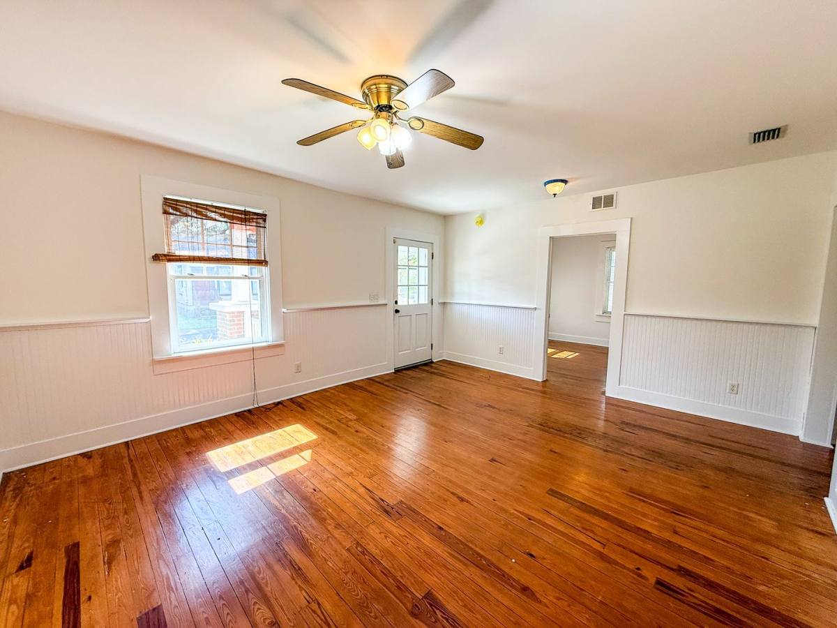 House for rent at 408 NW 4th St, Gainesville, FL 32601