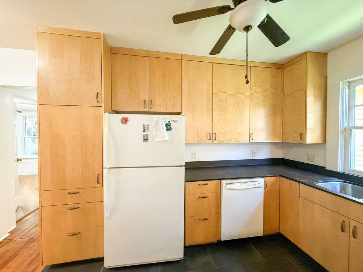 House for rent at 408 NW 4th St, Gainesville, FL 32601
