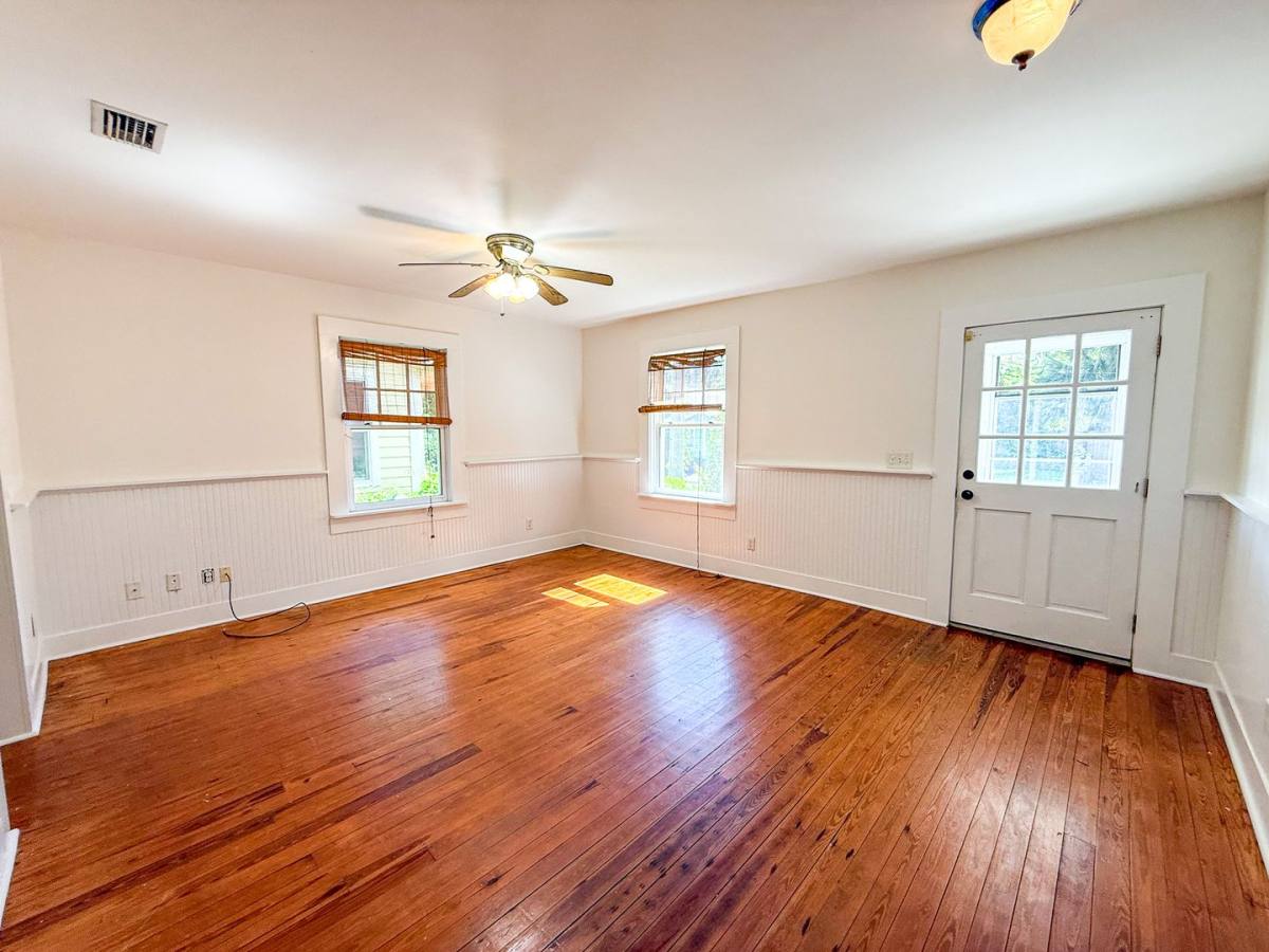 House for rent at 408 NW 4th St, Gainesville, FL 32601