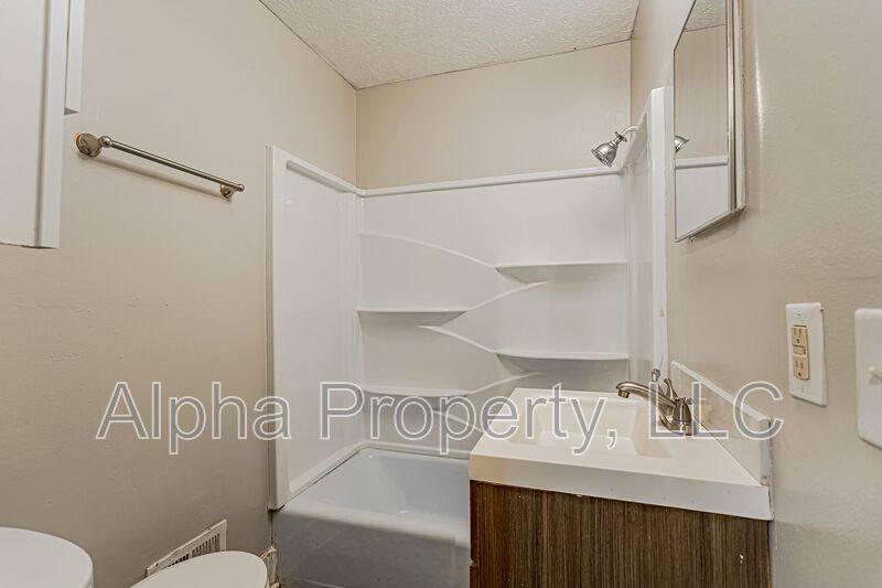 Apartment for rent at 225 Berea Forest Circle #B, Greenville, SC 29617