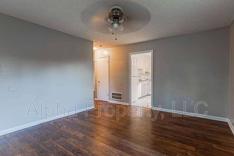 Apartment for rent at 225 Berea Forest Circle #B, Greenville, SC 29617