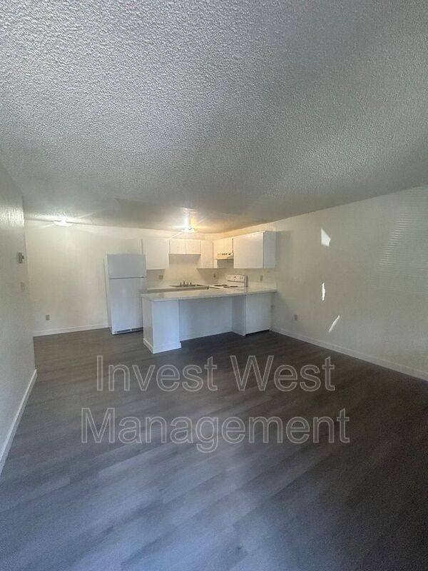 Apartment for rent at 9100 NE 15 Ave #16, Vancouver, WA 98665