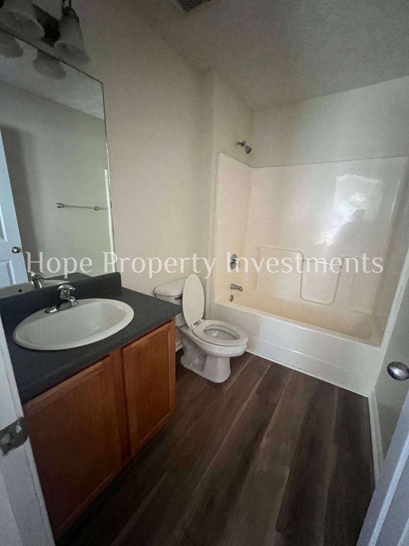 Apartment for rent at 3136 Mobley Bridge Rd, Hogansville, GA 30230