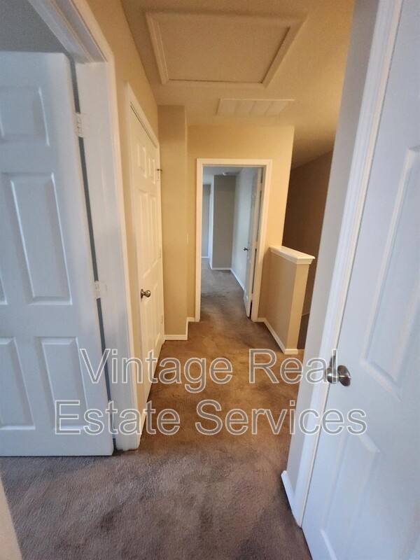 Townhouse for rent at 4721 Chatterton Way, Riverview, FL 33578