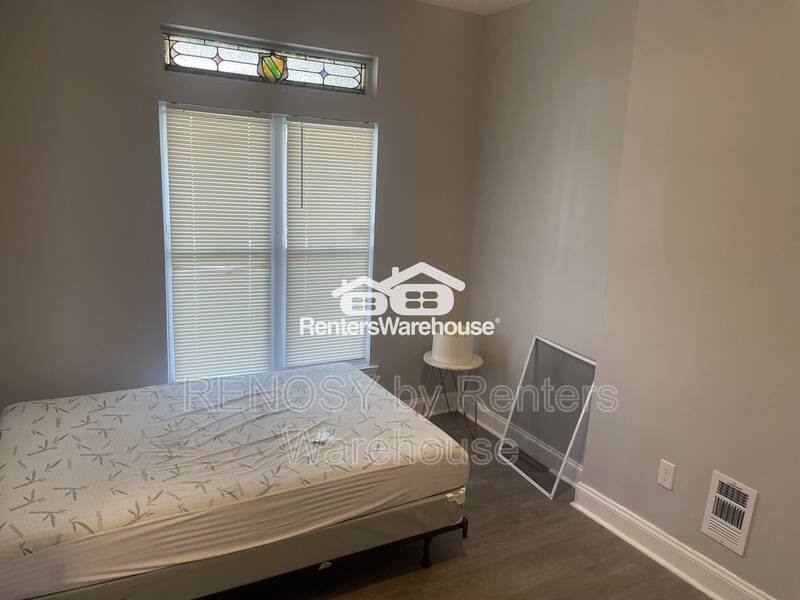 Townhouse for rent at 1627 N Smallwood St, Baltimore, MD 21216