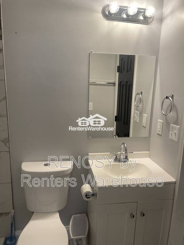 Townhouse for rent at 1627 N Smallwood St, Baltimore, MD 21216