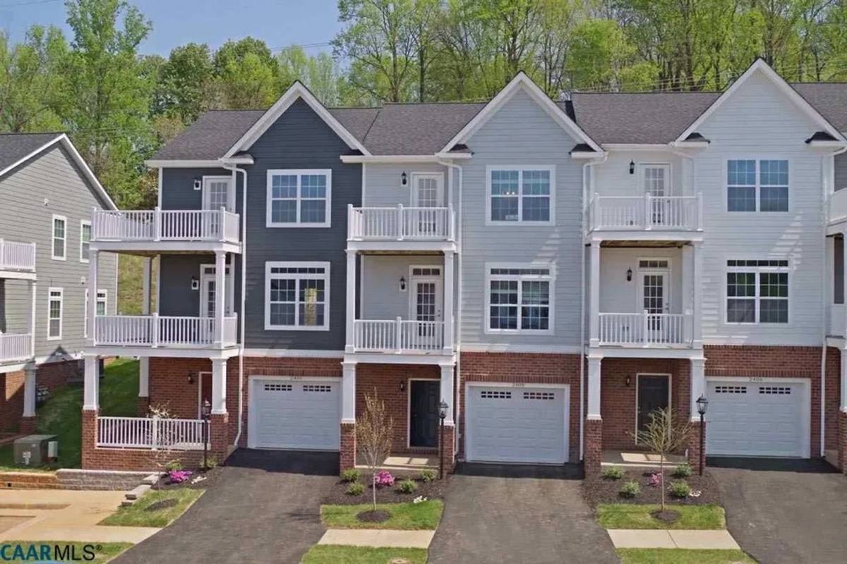 Townhouse for rent at 2410 Winthrop Dr, Charlottesville, VA 22911