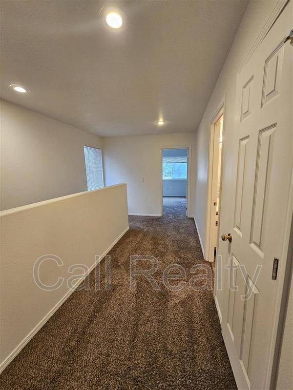 Apartment for rent at 2523 E Desmet, Spokane, WA 99202