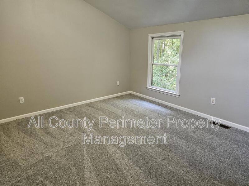 Apartment for rent at 165 Park Ridge Court, Athens, GA 30605