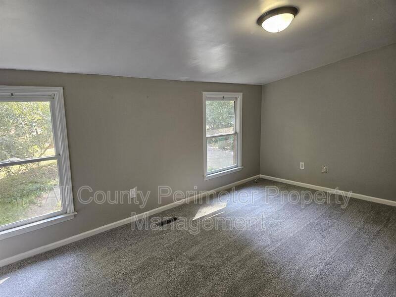 Apartment for rent at 165 Park Ridge Court, Athens, GA 30605