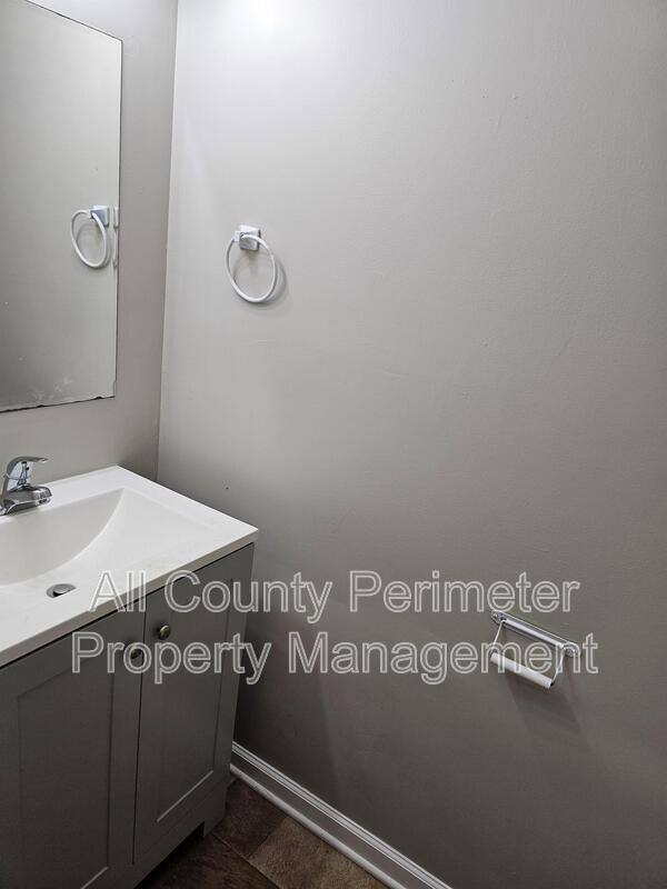 Apartment for rent at 165 Park Ridge Court, Athens, GA 30605