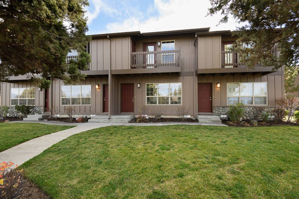 Townhouse for rent at 2334 NE Holliday Ave, Bend, OR 97701