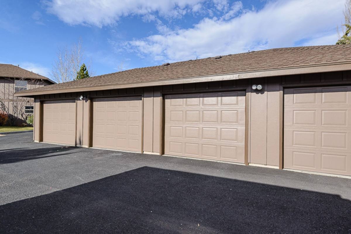 Townhouse for rent at 2334 NE Holliday Ave, Bend, OR 97701