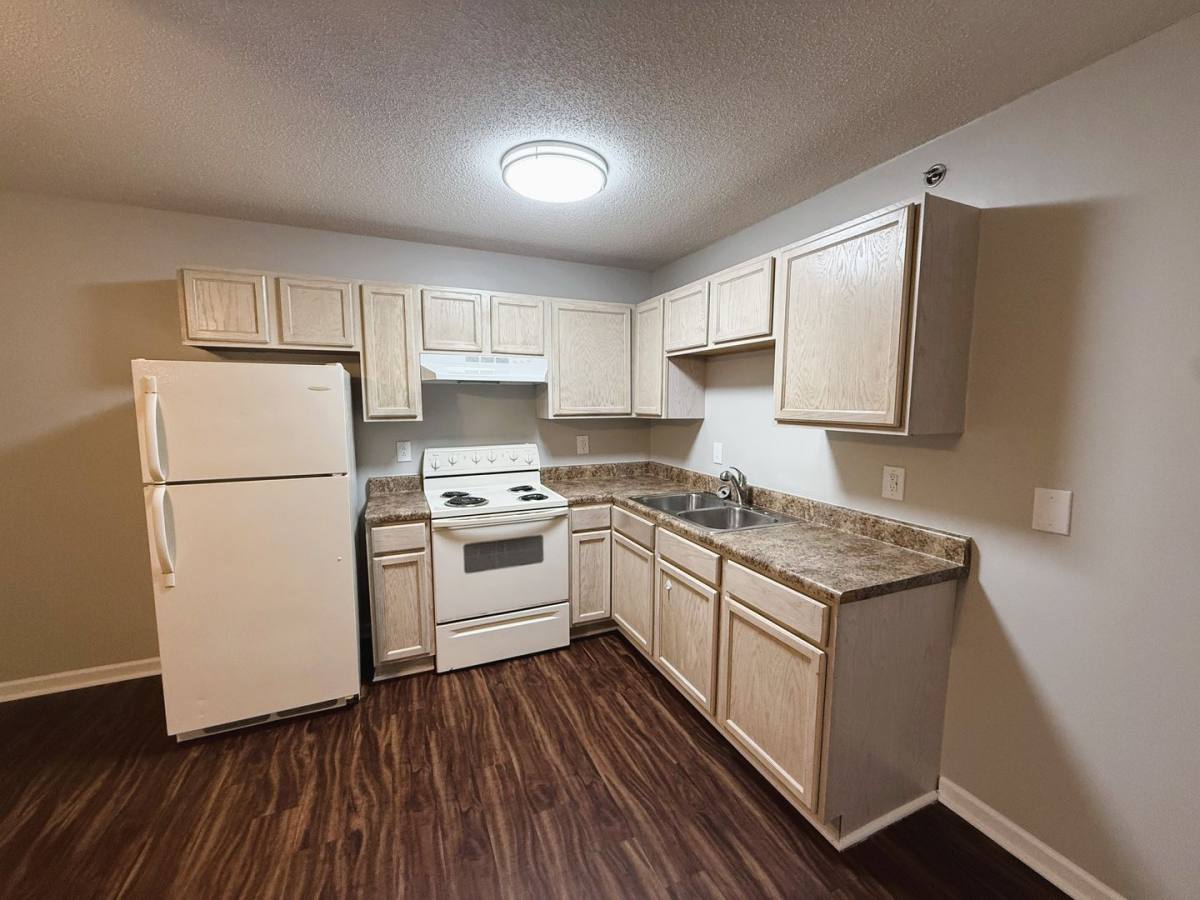 Apartment for rent at 1315 Indian Ridge Rd, Johnson City, TN 37604