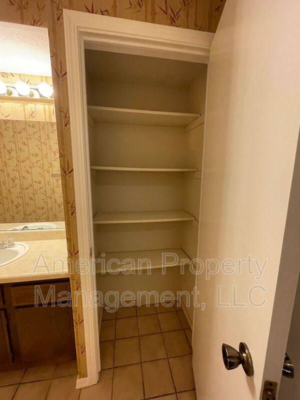 Condo for rent at 6362 S 80th E Ave Bld 33 #J, Tulsa, OK 74133