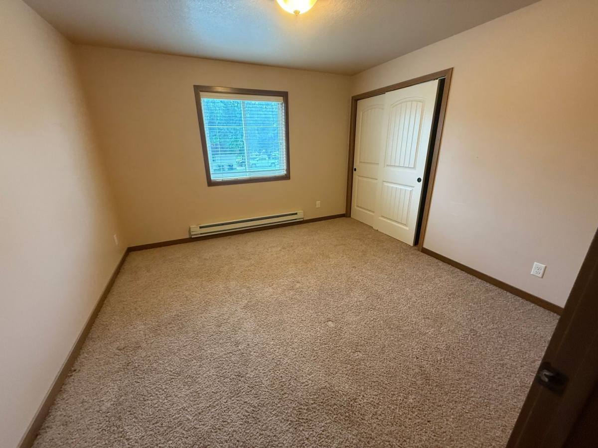 Apartment for rent at 1415 1st Ave NE, Watertown, SD 57201
