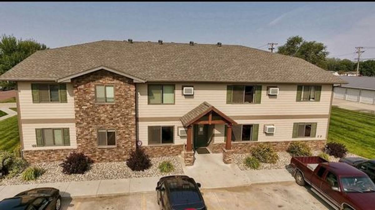 Apartment for rent at 1415 1st Ave NE, Watertown, SD 57201