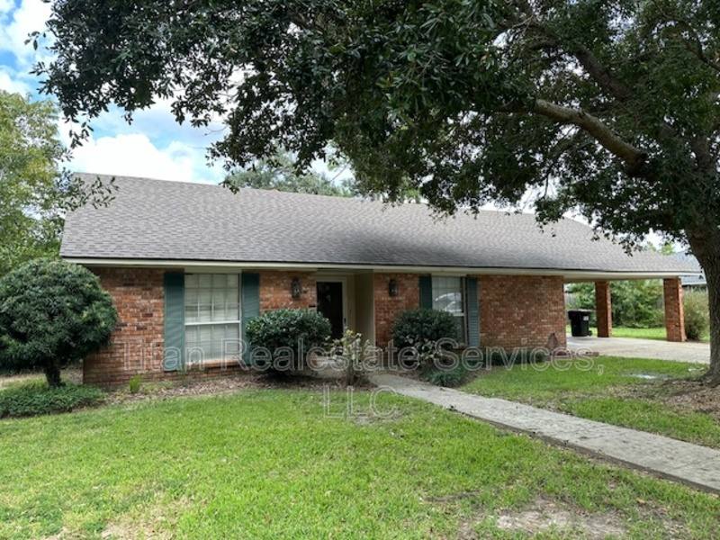 House for rent at 413 Woodvale, Lafayette, LA 70503