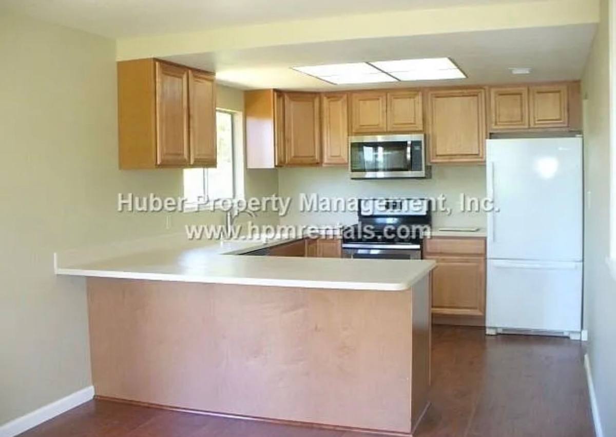 House for rent at 2040 Pyrite Lane, Auburn, CA 95603