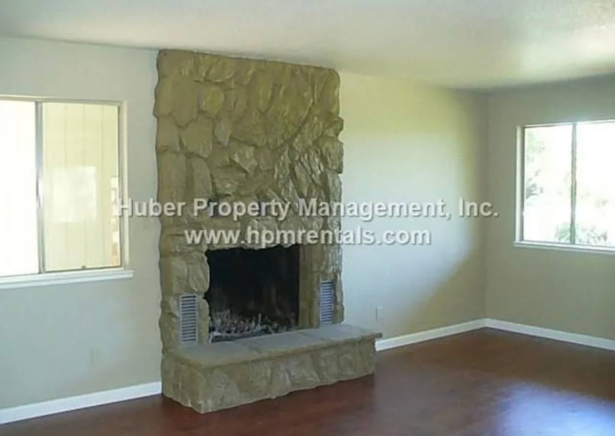 House for rent at 2040 Pyrite Lane, Auburn, CA 95603