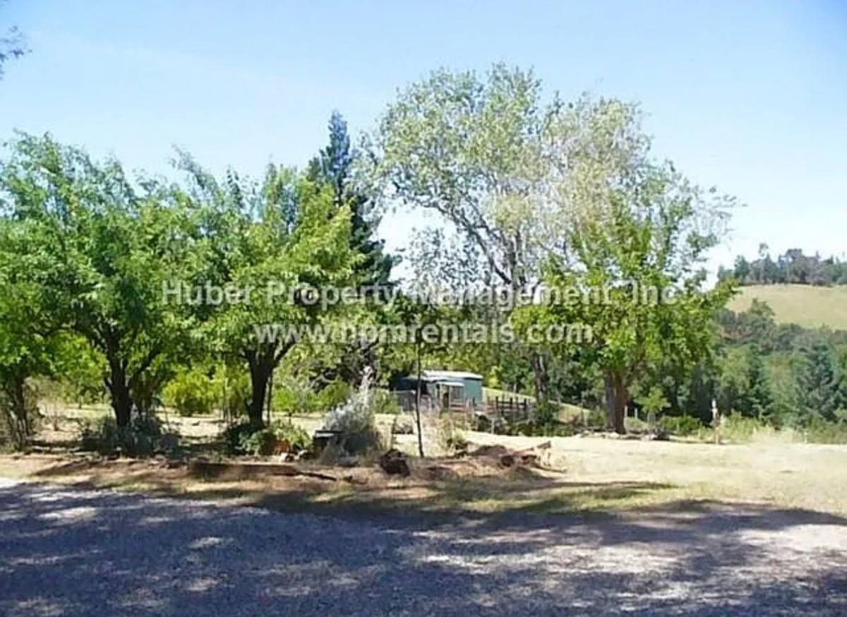 House for rent at 2040 Pyrite Lane, Auburn, CA 95603