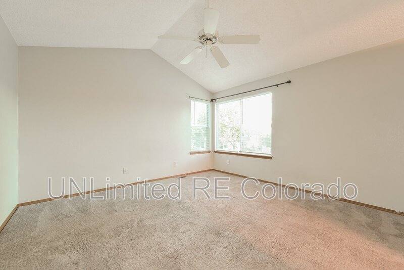House for rent at 4871 S Bahama Way, Aurora, CO 80015